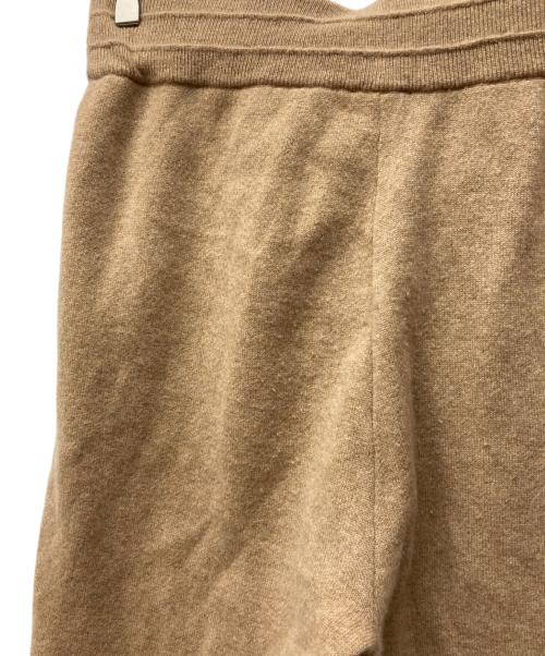 BURBERRY BLUE LABEL（バーバリーロンドンブルーレーベル）BURBERRY BLUE LABEL (バーバリーロンドンブルーレーベル) トラックスーツ ボトムス ベージュ サイズ:SIZE Sの古着・服飾アイテム