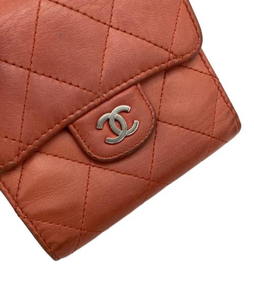 CHANEL（シャネル）CHANEL (シャネル) Wホック マトラッセ 二つ折り財布 ピンクの古着・服飾アイテム