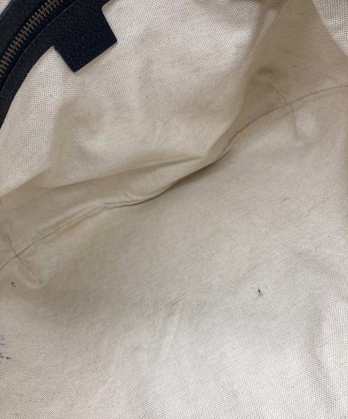 GUCCI（グッチ）GUCCI (グッチ) ロゴプリント ハーフムーン レザー ショルダーバッグ ブラックの古着・服飾アイテム