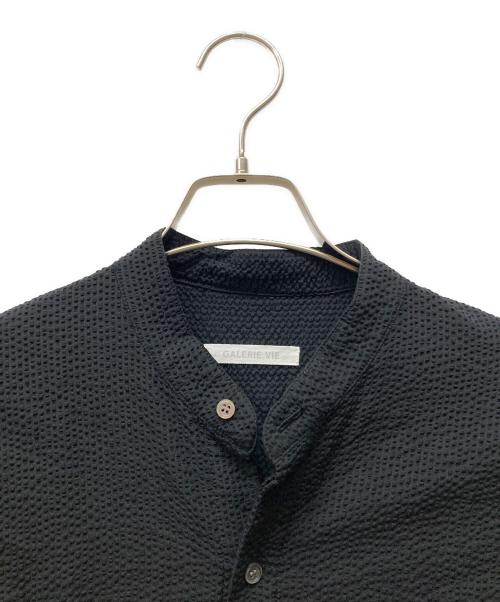 GALERIE VIE（ギャルリーヴィー）GALERIE VIE (ギャルリーヴィー) シルクサッカー バンドカラーシャツワンピース ブラック サイズ:SIZE 36の古着・服飾アイテム