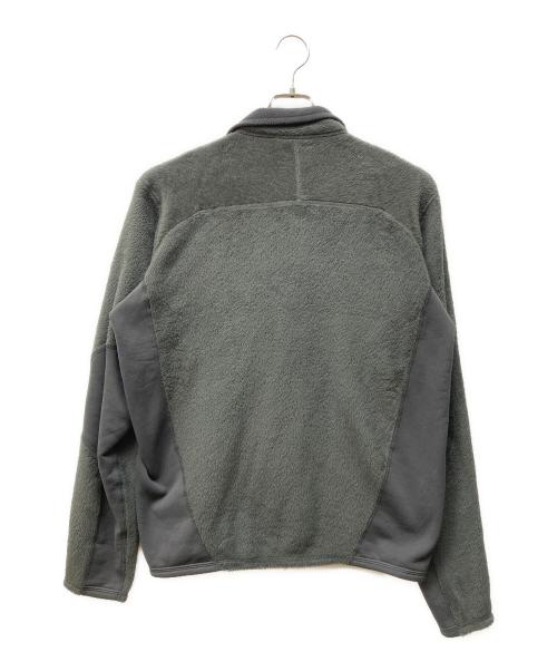 Patagonia（パタゴニア）Patagonia (パタゴニア) レギュレーター R2フリースジャケット グレー サイズ:Mの古着・服飾アイテム