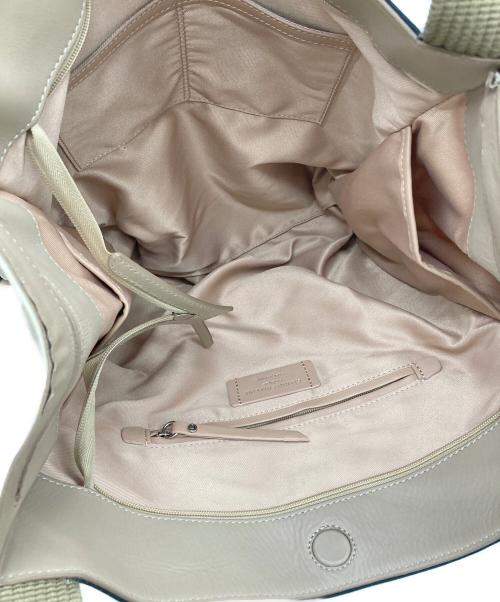 GIANNI CHIARINI（ジャンニ キアリーニ）GIANNI CHIARINI (ジャンニ キアリーニ) キャンバストートバッグ ベージュの古着・服飾アイテム