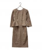 CELFORDセルフォード）の古着「【USAGI限定】ロングスリーブペプラムタイトワンピース」｜ベージュ