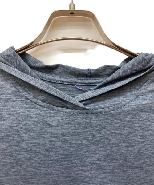 Patagonia（パタゴニア）Patagonia (パタゴニア) キャプリーン・クール・デイリー・フーディ グレー サイズ:mの古着・服飾アイテム