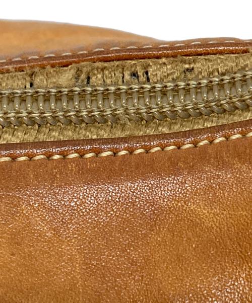 IL BISONTE（イル ビゾンテ）IL BISONTE (イル ビゾンテ) レザーショルダーバッグ ブラウンの古着・服飾アイテム