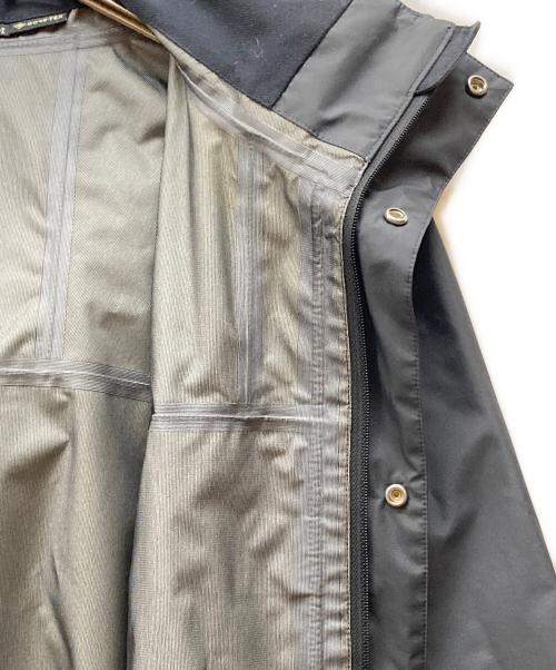 THE NORTH FACE（ザ ノース フェイス）THE NORTH FACE (ザ ノース フェイス) Mountain Raintex Jacket  グレー×ブラック サイズ:Mの古着・服飾アイテム