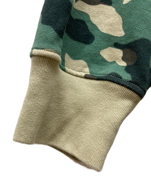 A BATHING APE（ア ベイシング エイプ）A BATHING APE (ア ベイシング エイプ) Woodland Camo Loose Fit Crewneck グリーン サイズ:Mの古着・服飾アイテム