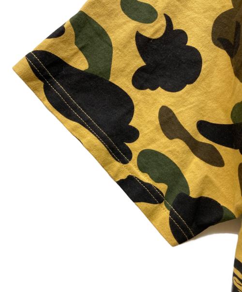 A BATHING APE（ア ベイシング エイプ）A BATHING APE (ア ベイシング エイプ) 1st CAMO SHARK TEE ブラウン サイズ:2XLの古着・服飾アイテム