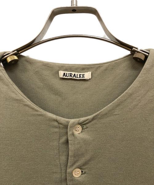 AURALEE（オーラリー）AURALEE (オーラリー) HIGH GAUGE PIQUE DOUBLE CLOTH HENLEY NECK カーキ サイズ:4の古着・服飾アイテム