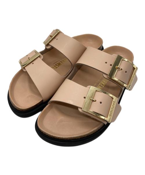 BIRKENSTOCK（ビルケンシュトック）BIRKENSTOCK (ビルケンシュトック) Arizona Droplet Buckle ピンク サイズ:SIZE 23cmの古着・服飾アイテム