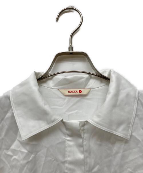 BACCA（バッカ）BACCA (バッカ) コットンツイル ベルテッドシャツワンピース ホワイト サイズ:36の古着・服飾アイテム