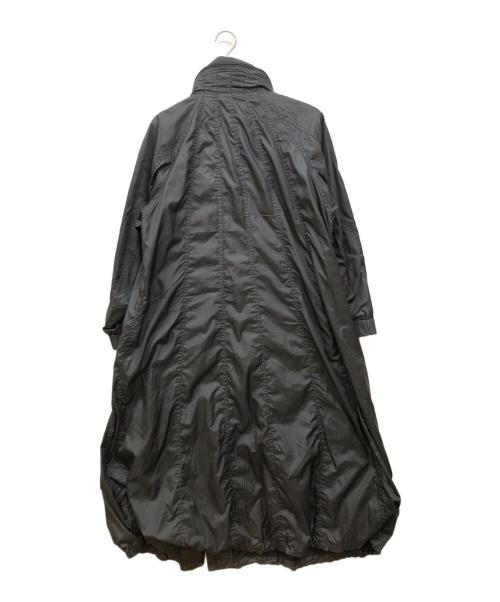 ISSEY MIYAKE FETE（イッセイミヤケフェット）ISSEY MIYAKE FETE (イッセイミヤケフェット) パラシュートコート ブラック サイズ:3の古着・服飾アイテム