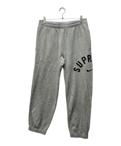 NIKE（ナイキ）NIKE (ナイキ) Supreme (シュプリーム) Arc Sweatpant グレー サイズ:Sの古着・服飾アイテム