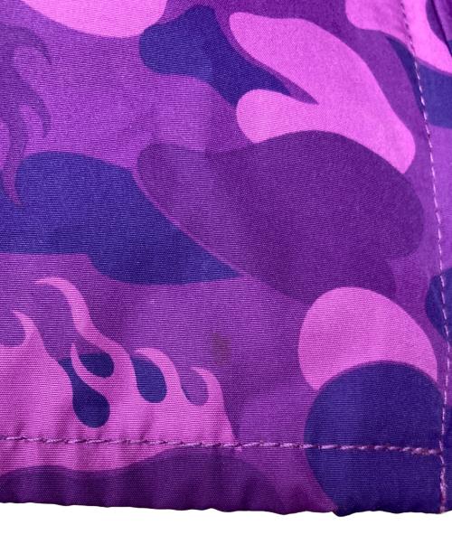 A BATHING APE（ア ベイシング エイプ）A BATHING APE (ア ベイシング エイプ) ファイヤーカモナイロンパーカー パープル サイズ:Sの古着・服飾アイテム