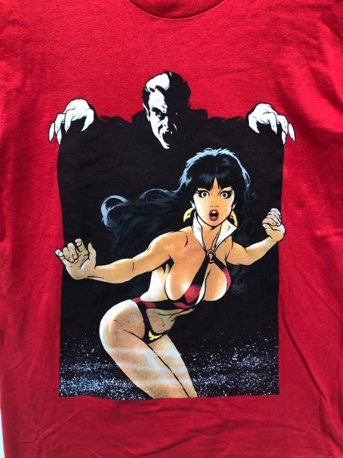 SUPREME（シュプリーム）Supreme (シュプリーム) VAMPIRE Tシャツ レッド サイズ:Mの古着・服飾アイテム