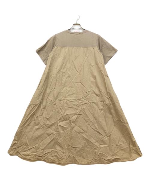 BEARDSLEY（ビアズリー）BEARDSLEY (ビアズリー) カットコンビフレアワンピース ベージュ サイズ:1の古着・服飾アイテム