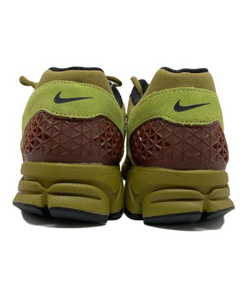 NIKE（ナイキ）NIKE (ナイキ) ZOOM VOMERO 5 カーキ サイズ:28.5 未使用品の古着・服飾アイテム