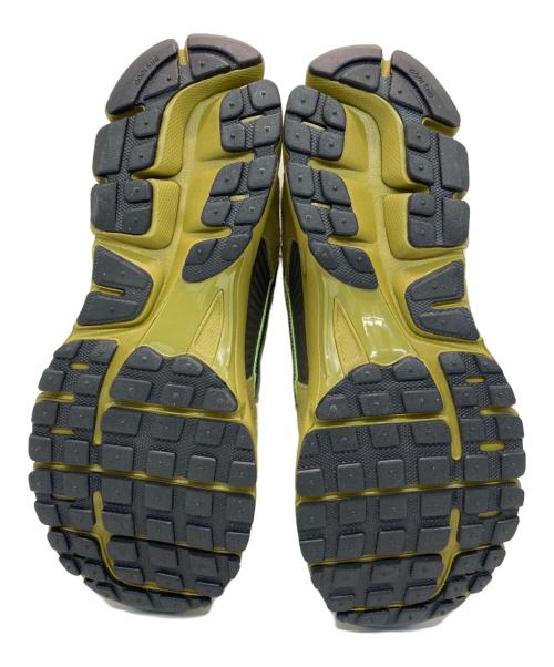 NIKE（ナイキ）NIKE (ナイキ) ZOOM VOMERO 5 カーキ サイズ:28.5 未使用品の古着・服飾アイテム
