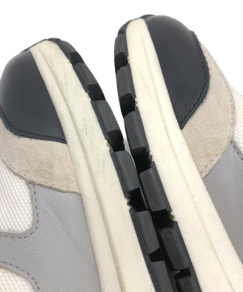 PRADA（プラダ）PRADA (プラダ) Plain Leather Logo Sneakers ホワイト サイズ:6の古着・服飾アイテム
