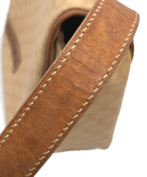 CELINE（セリーヌ）CELINE (セリーヌ) オールドマカダムショルダーバッグ ベージュの古着・服飾アイテム