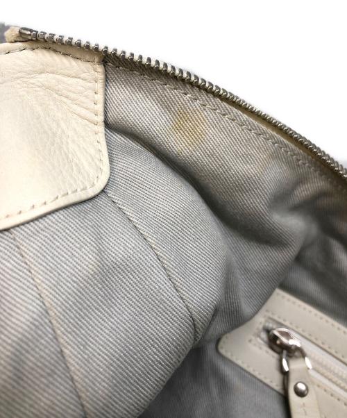 BALLY（バリー）BALLY (バリー) パンチングレザーハーフムーンバッグ アイボリーの古着・服飾アイテム