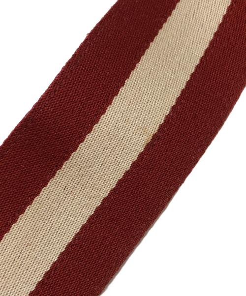 BALLY（バリー）BALLY (バリー) パンチングレザーハーフムーンバッグ アイボリーの古着・服飾アイテム