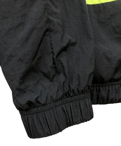 NIKE（ナイキ）NIKE (ナイキ) CITY NEON HBR WOVEN JACKET ブラック サイズ:Ｓの古着・服飾アイテム