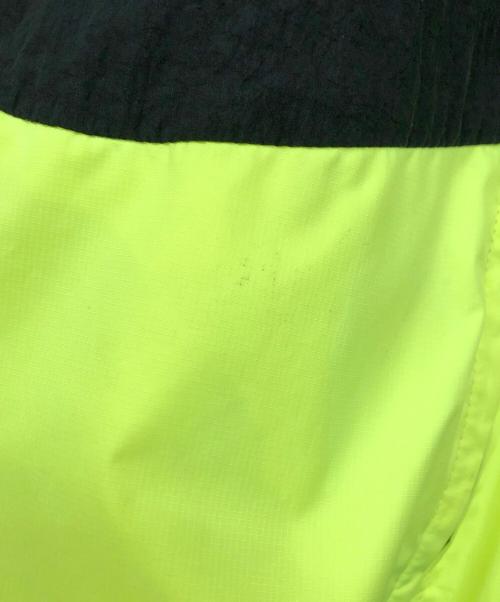 NIKE（ナイキ）NIKE (ナイキ) CITY NEON HBR WOVEN JACKET ブラック サイズ:Ｓの古着・服飾アイテム