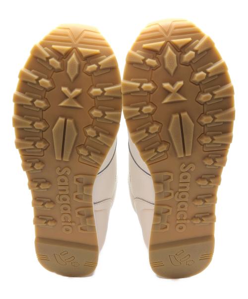 via SANGACIO（ヴィア・サンガチオ）via SANGACIO (ヴィア・サンガチオ) Jean Michel Basquiat (ジャンミシェルバスキア) にゅ～ず ホワイト サイズ:26.5㎝の古着・服飾アイテム