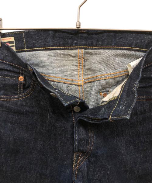 MOMOTARO JEANS（桃太郎ジーンズ）MOMOTARO JEANS (桃太郎ジーンズ) 出陣 ナローテーパード デニム インディゴ サイズ:31の古着・服飾アイテム