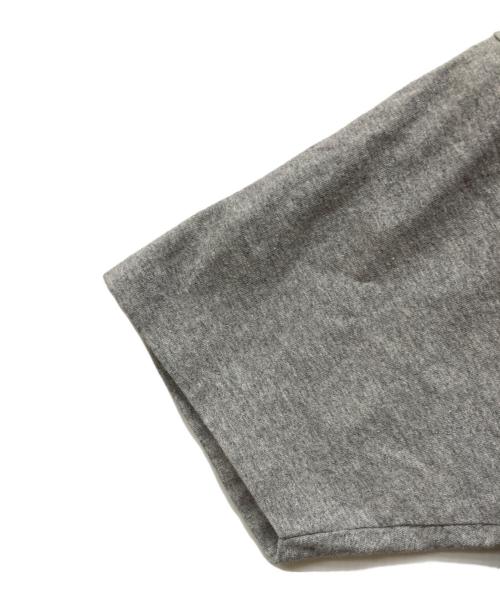 A BATHING APE（ア ベイシング エイプ）A BATHING APE (ア ベイシング エイプ) Tシャツ グレー サイズ:Mの古着・服飾アイテム