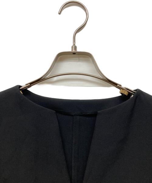 LANVIN en Bleu（ランバンオンブルー）LANVIN en Bleu (ランバンオンブルー) ライトダブルクロススリットネックブラウス ブラック サイズ:38の古着・服飾アイテム