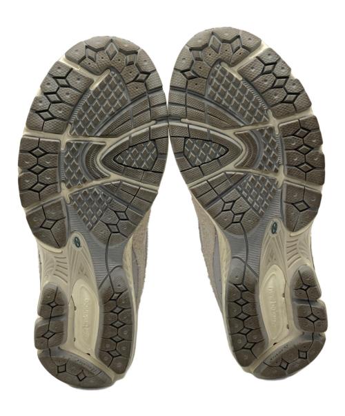 NEW BALANCE（ニューバランス）NEW BALANCE (ニューバランス) 2002R GORE-TEX アイボリー サイズ:SIZE 27cmの古着・服飾アイテム