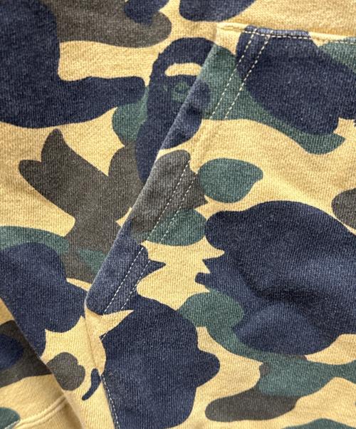 A BATHING APE（ア ベイシング エイプ）A BATHING APE (ア ベイシング エイプ) カモカレッジロゴパーカー イエロー サイズ:2XLの古着・服飾アイテム