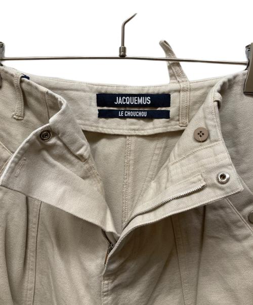 jacquemus（ジャックムス）jacquemus (ジャックムス) 23AW CROISSANT CARGO PANTS ベージュ サイズ:46の古着・服飾アイテム