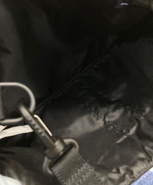 THE NORTH FACE（ザ ノース フェイス）THE NORTH FACE (ザ ノース フェイス) Supreme (シュプリーム) Bleached Denim Print Shoulder Bag ブルーの古着・服飾アイテム