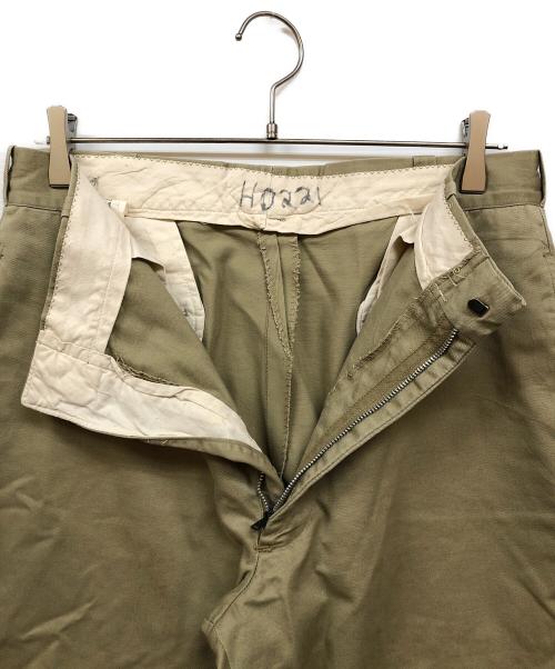 US ARMY（ユーエスアーミー）US ARMY (ユーエスアーミー) チノトラウザーズ カーキ サイズ:34の古着・服飾アイテム