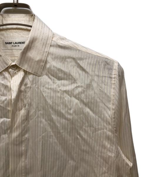 Yves Saint Laurent（イヴサンローラン）Yves Saint Laurent (イヴサンローラン) シルク ストライプシャツ ホワイト×ゴールド サイズ:36/14の古着・服飾アイテム