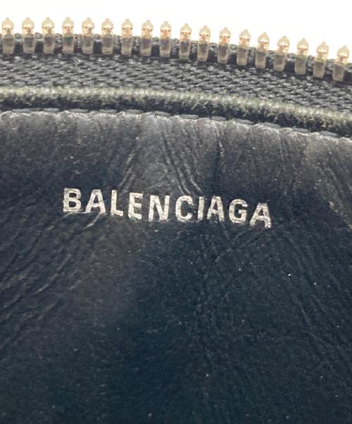 BALENCIAGA（バレンシアガ）BALENCIAGA (バレンシアガ) Cash Zipped Pouch Leather ブラックの古着・服飾アイテム
