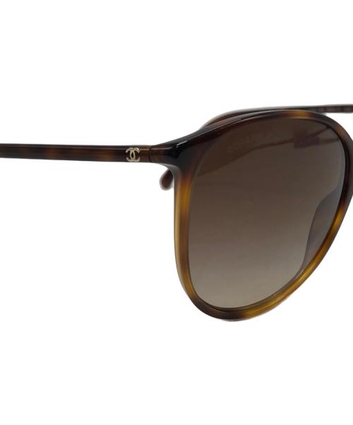 CHANEL（シャネル）CHANEL (シャネル) サングラス ブラウン サイズ:55□17-140の古着・服飾アイテム
