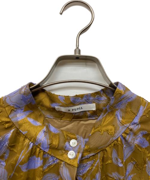 A PUPIL（アピューピル）A PUPIL (アピューピル) ジャカード フラワーワンピース カーキ サイズ:M 未使用品の古着・服飾アイテム