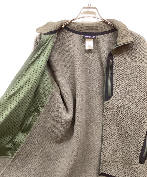 Patagonia（パタゴニア）Patagonia (パタゴニア) 09年 MARS M'S R2 JKT カーキ サイズ:Mの古着・服飾アイテム