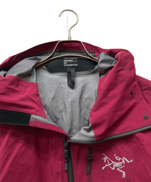 ARC'TERYX（アークテリクス）ARC'TERYX (アークテリクス) SIDEWINDER JACKET パープル サイズ:Sの古着・服飾アイテム