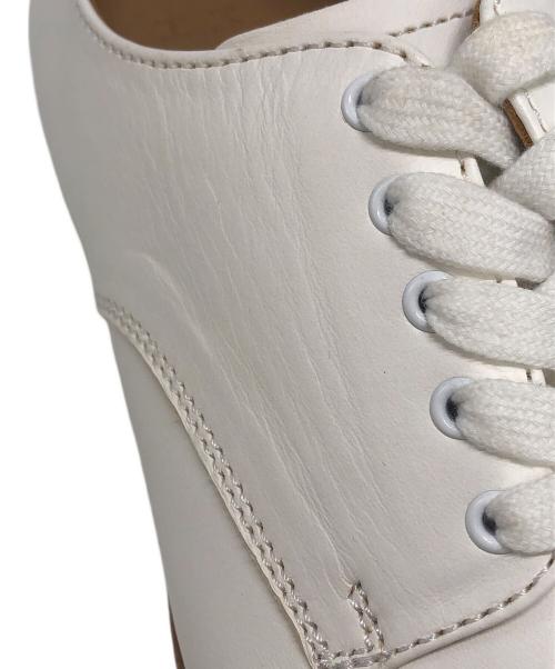 MARGARET HOWELL（マーガレットハウエル）MARGARET HOWELL (マーガレットハウエル) クレープソール ダービーシューズ ホワイト サイズ:6 1/2の古着・服飾アイテム