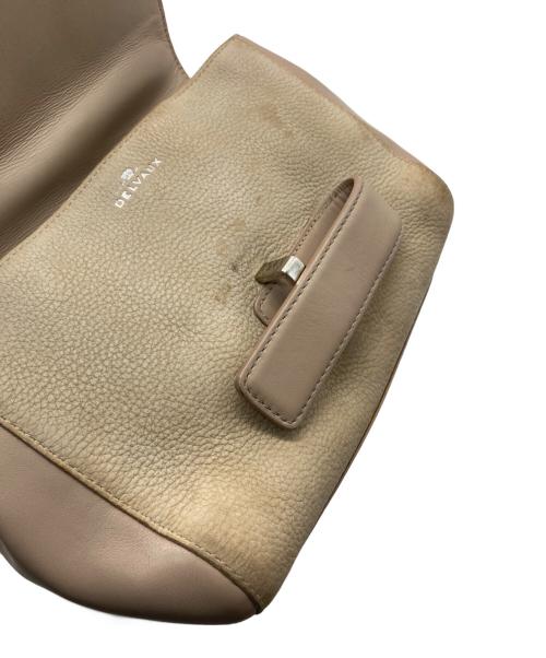 DELVAUX（デルヴォー）DELVAUX (デルヴォー) ショルダーバッグ ベージュの古着・服飾アイテム