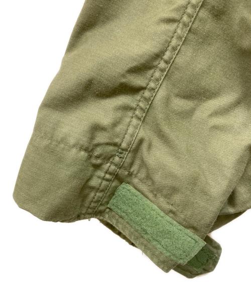 US ARMY（ユーエスアーミー）US ARMY (ユーエスアーミー) M65フィールドジャケット カーキ サイズ:Lの古着・服飾アイテム