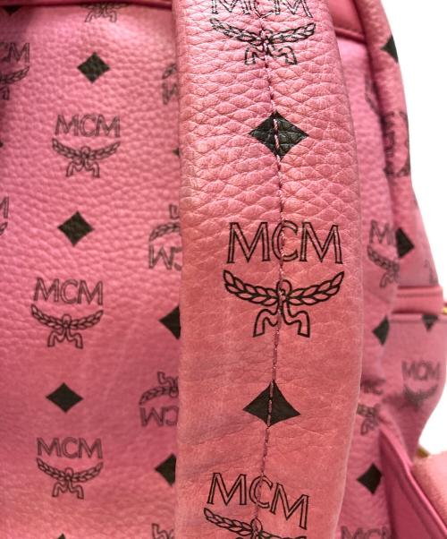 MCM（エムシーエム）MCM (エムシーエム) ヴィセトス スタッズ バックパック ピンクの古着・服飾アイテム