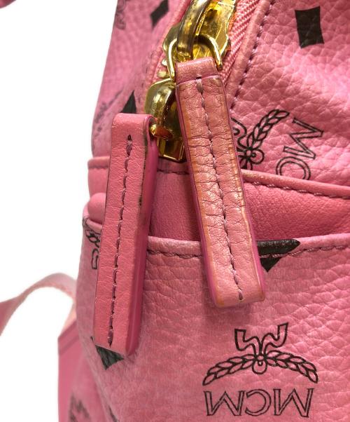 MCM（エムシーエム）MCM (エムシーエム) ヴィセトス スタッズ バックパック ピンクの古着・服飾アイテム