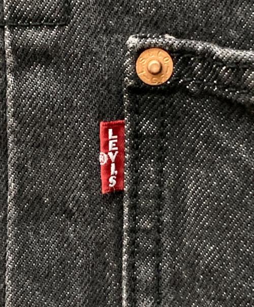 LEVI'S（リーバイス）LEVI'S (リーバイス) トラッカージャケット STONEWASH ブラック サイズ:SIZE Mの古着・服飾アイテム