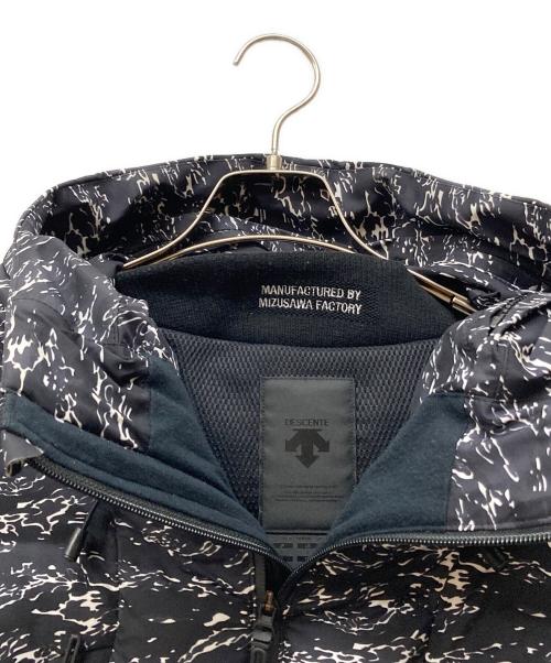 DESCENTE ALLTERRAIN（デザイント オルテライン）DESCENTE ALLTERRAIN (デザイント オルテライン) ATMOS (アトモス) MOUNTAINEER BLACK ブラック サイズ:SIZE Oの古着・服飾アイテム